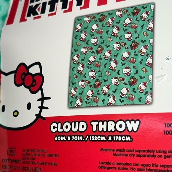 Hello Kitty Green Holiday Christmas Candy Toys Sled Cloud Plush Throw 60x70 🎄 - Picture 3 of 3